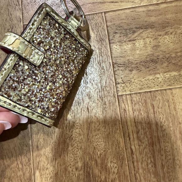 vintage Coach gold glitter photobook keychain bag charm - Picture 5 of 5